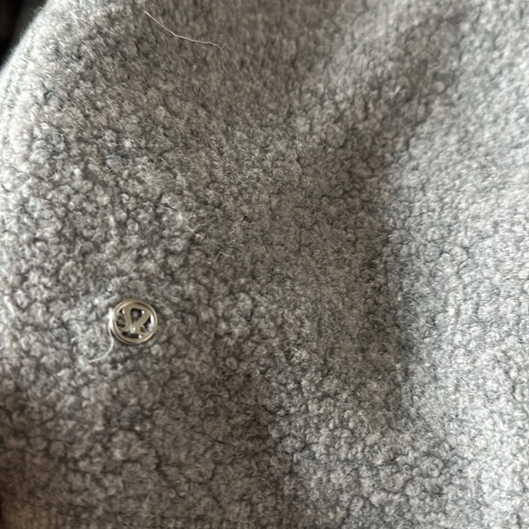 Lululemon Stand Out Sherpa 1/2 Zip Pullover gray Boucle jacket 12 - Picture 8 of 10